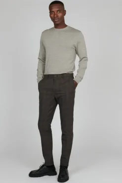MAliam Bukser