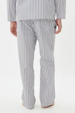 MAlyle Pyjamas buks