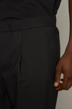 MAnathan Bukser