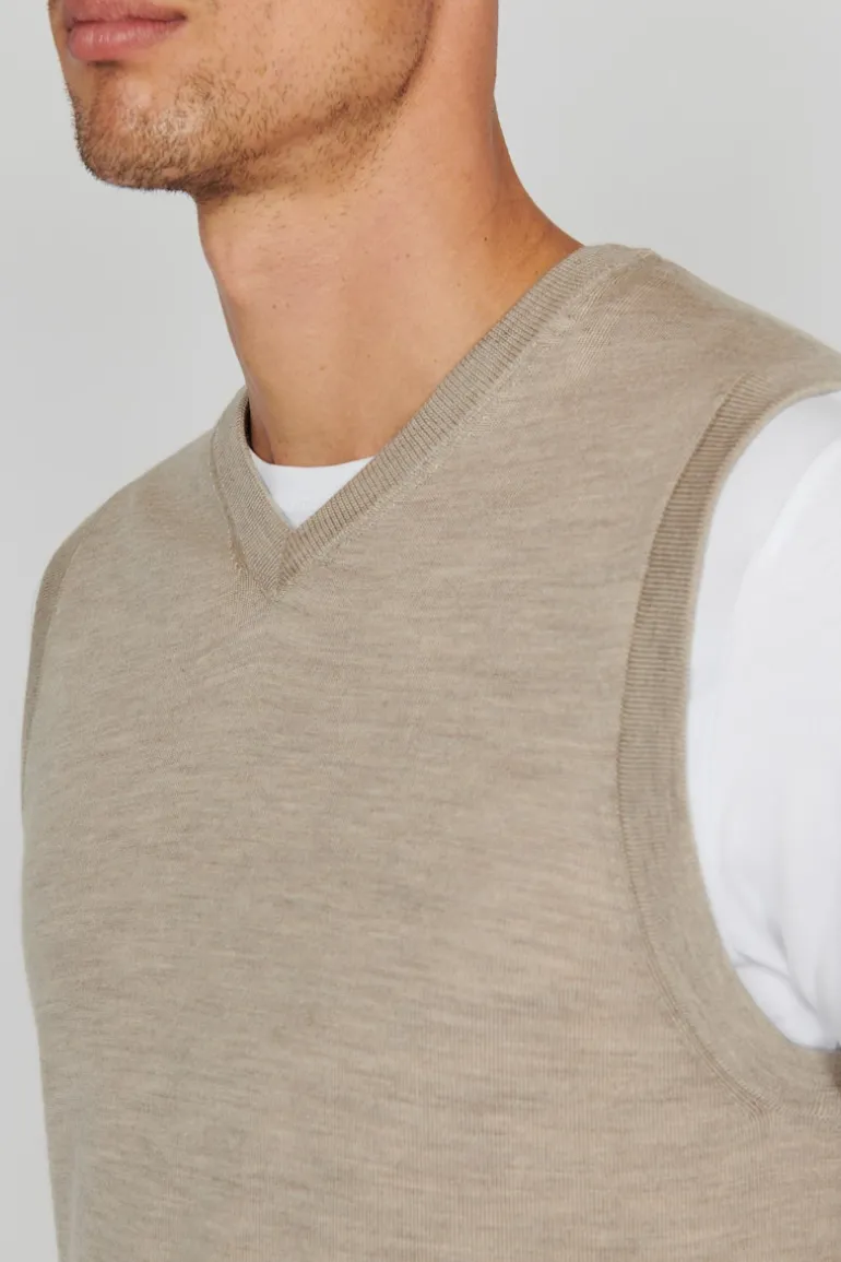 MAtheodore Vest